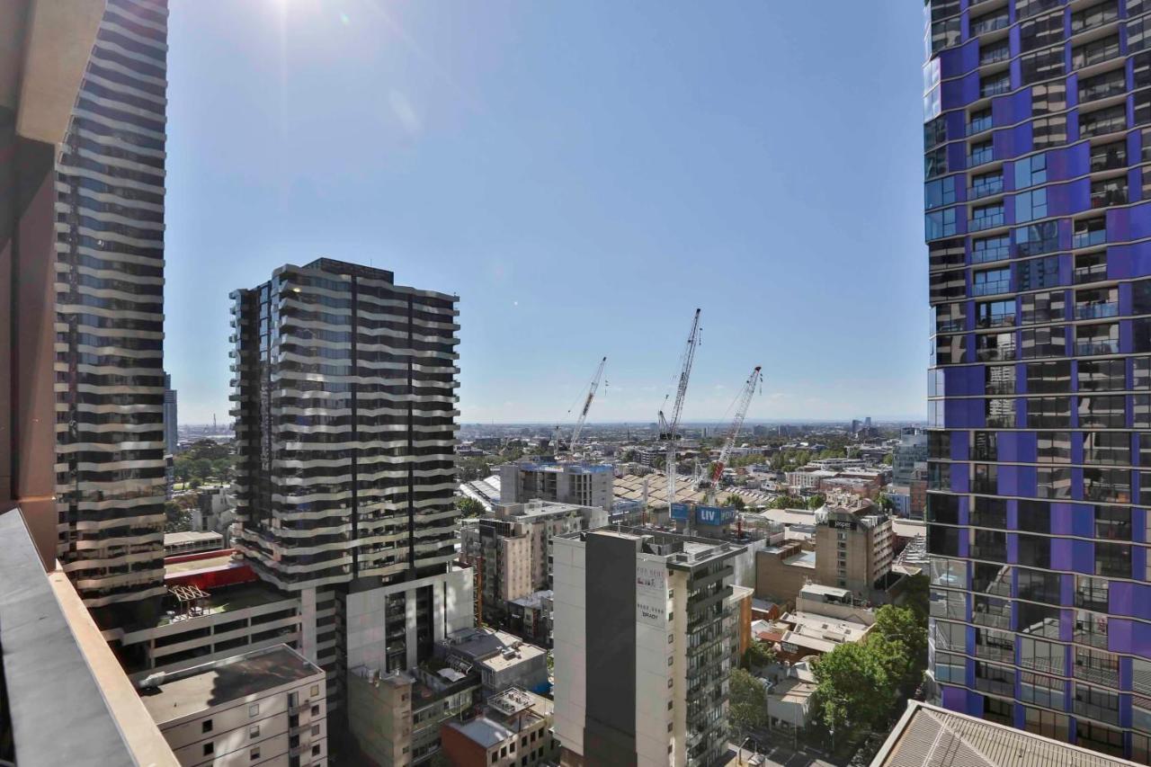 My80 Apartment Located In The Inner Of Melbourne Cbd Exterior photo